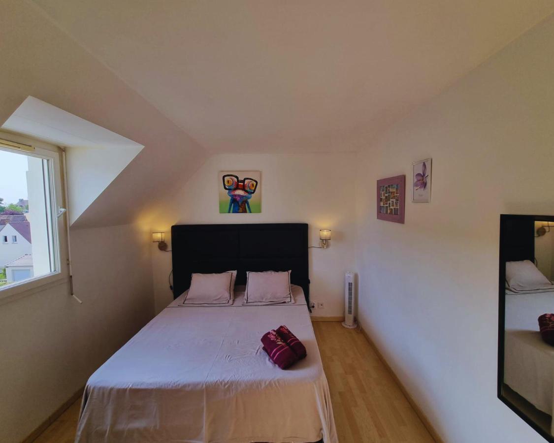 Appartement Cosy Centre Brie Comte Robert Εξωτερικό φωτογραφία